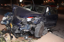 بالصور: منتصف الليلة - اصابة متوسطة لشخصين بحادث طرق ذاتي بالرملة